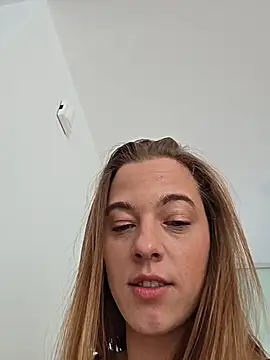 Luna_Lynn webcam