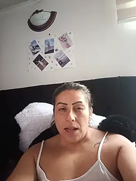 maynor_1998 live cam