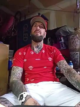 Beardedtattood live sex cam