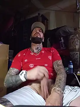 Beardedtattood webcam