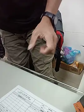ZHANGJUN0988 webcam