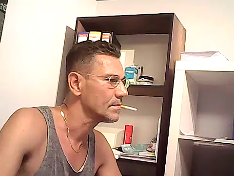 mastercharisma35 webcam