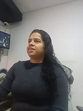 alexa-cooper- webcam