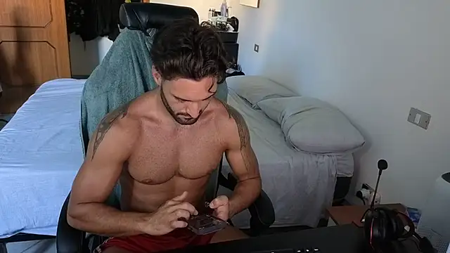 Al3xox02 live sex cam
