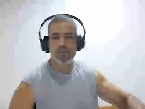 jackbigcock11 live cam on StripChat