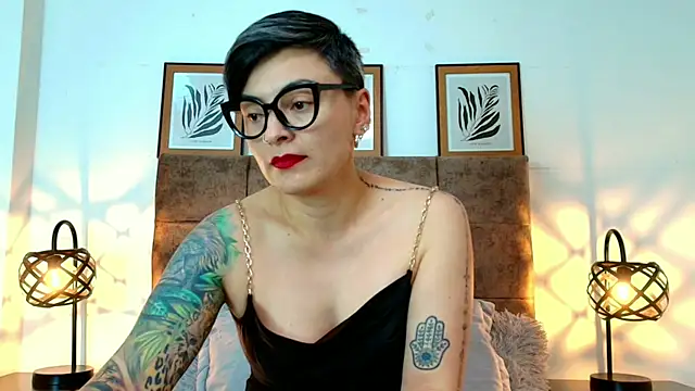 kat_paradise webcam