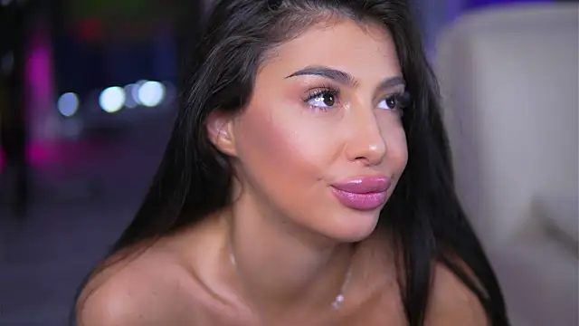 MissMeganMoon webcam