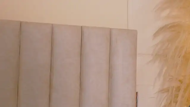 naomivelvet_ (F young) - Rub pussy, take me wet