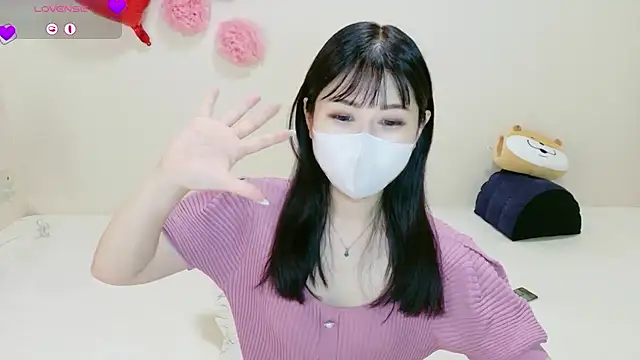 Mila_Velvet_LIVE
