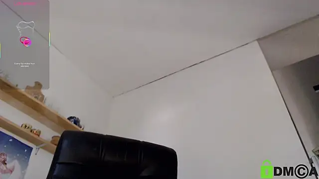 DollySun live cam on StripChat