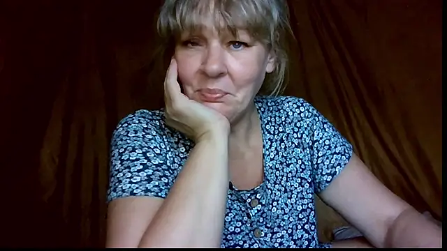 karina_ren_ webcam