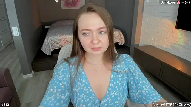 LizaGost webcam