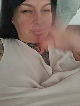 _VelvetAura_ live cam