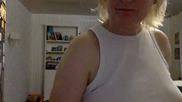 Zeyona live cam