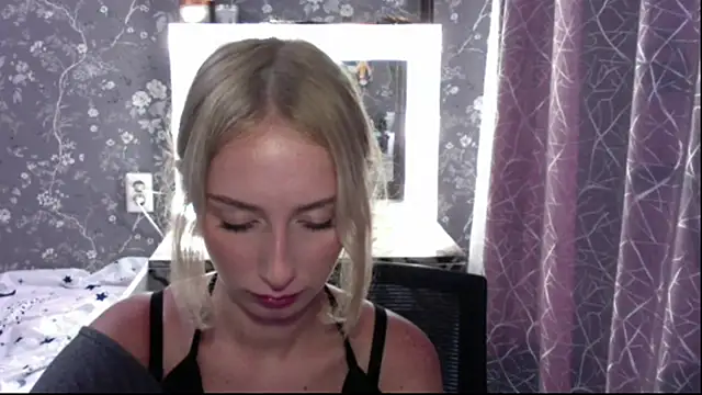 ellisweets's live room