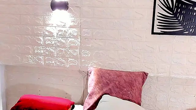 _Astrid_queen live cam
