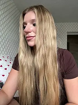 adel_secret webcam