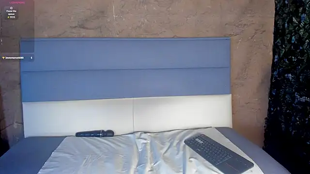 Charlotte__Brown_ webcam