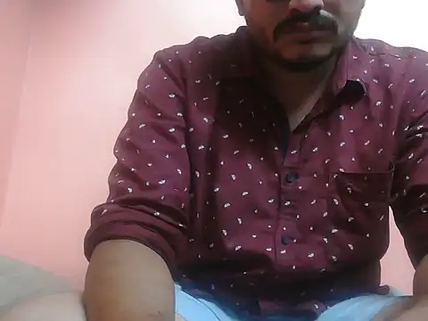 naughtymike0007 webcam
