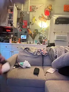 Twist_N_Tease webcam