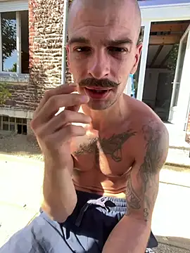 Greyoff webcam
