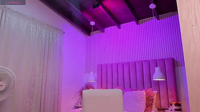 ScarlettDreamss7 webcam