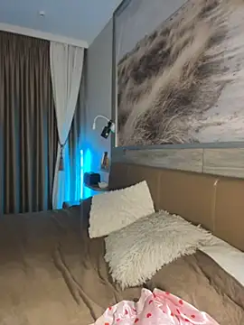 Mary_Kiitty webcam