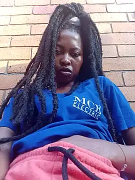 Sweethoneypot25 webcam