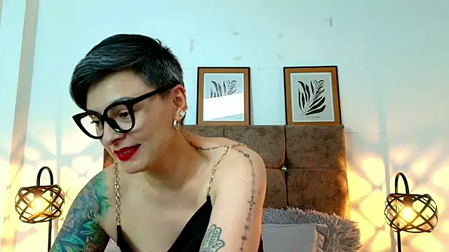 kat_paradise webcam
