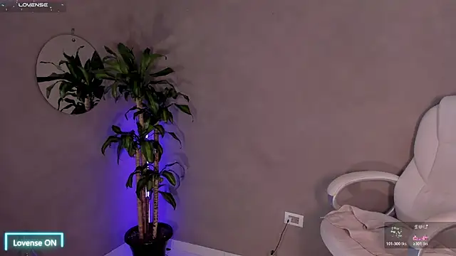 GeorginaMontclair webcam