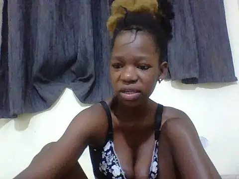 SugarPlumBabe16 webcam