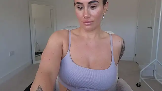 LibbyLoveHeartx webcam