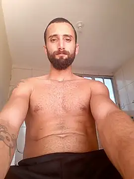 Luccareli10 live sex cam