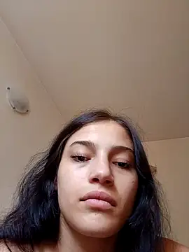 Virgin_Pussy_Love webcam