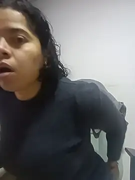 alexa-cooper- webcam