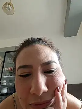 JuliRamirez webcam