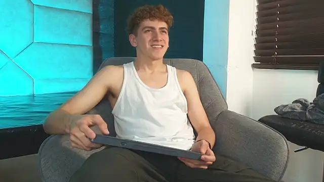 Tyler_Mcrey webcam