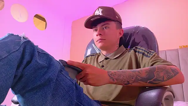 Nascary_Fox webcam