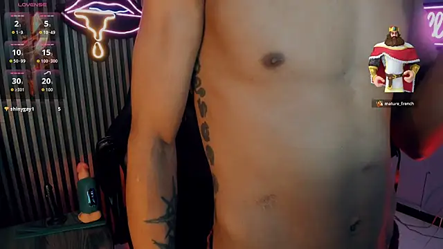Maximoking26 webcam
