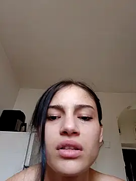 Virgin_Pussy_Love webcam