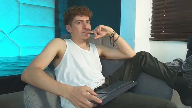 Tyler_Mcrey webcam