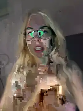 Livewithlucy webcam
