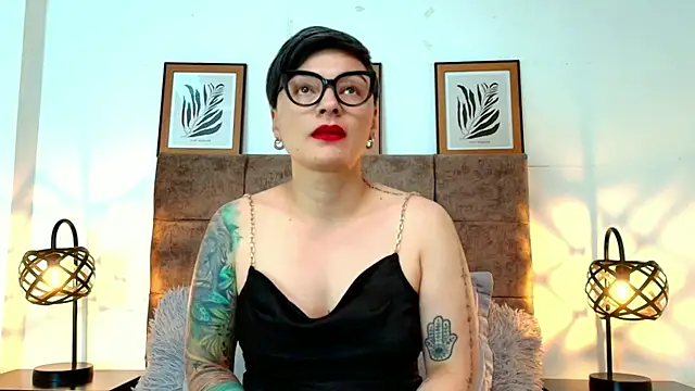 kat_paradise webcam