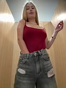 blonde_exe webcam