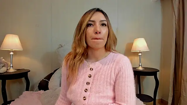 AngelinaAustin webcam