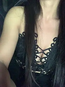 Nhi_Nhi9x webcam