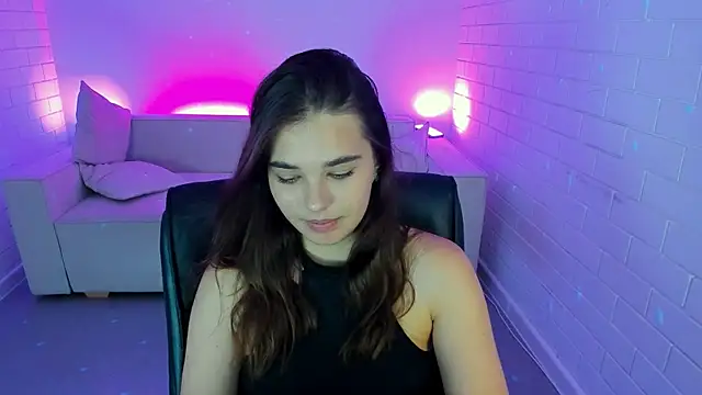 KristinaFairfax webcam