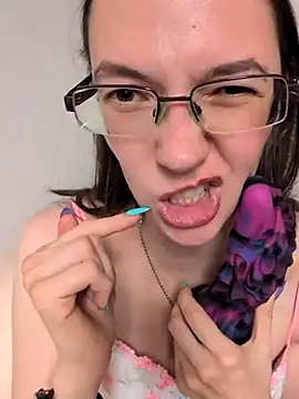 MrsCrazy18 webcam