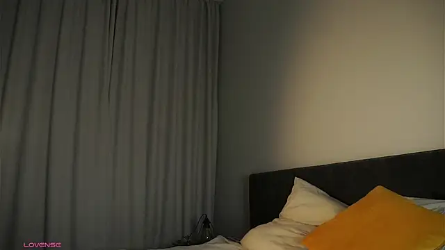 KirstinMcgeady webcam