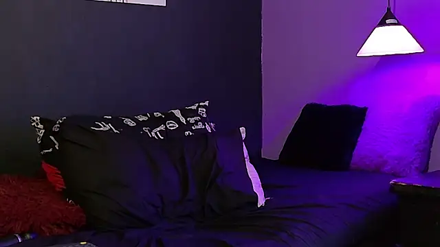 Karim_mansur webcam